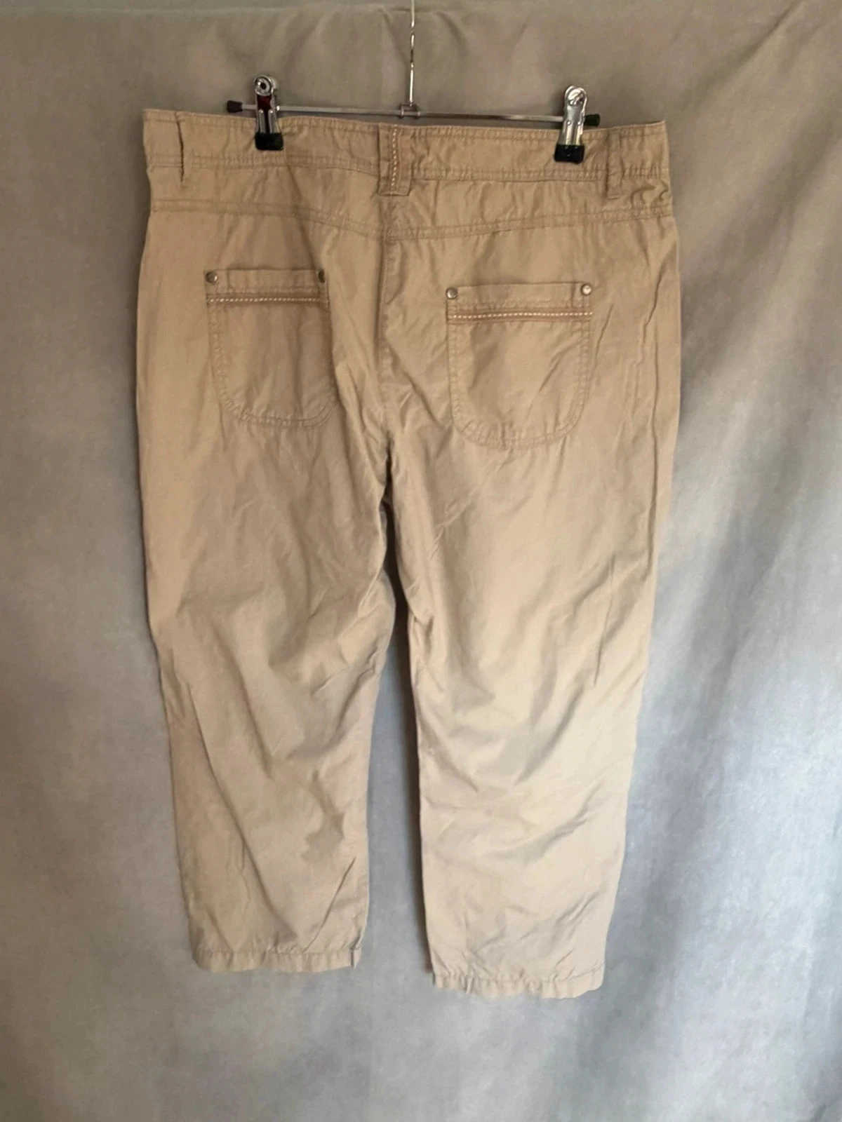 Beige Armand Thierry cropped pants size 42 – photo 3